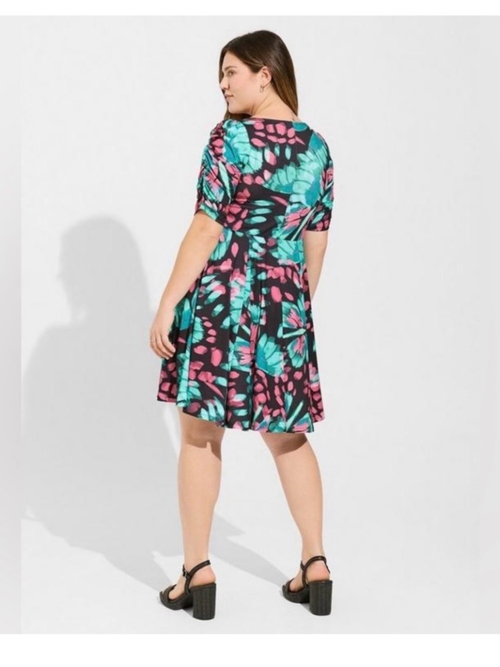Torrid 2X Cinch Front Fit & Flare Short Sleeve Dress 👗 - Picture 2 of 12